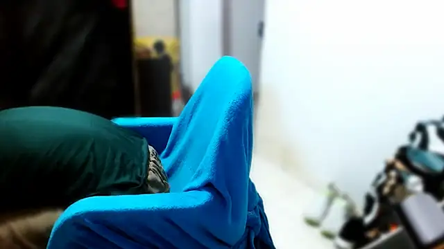 deividcloud36 online show from 10/30/25, 08:28