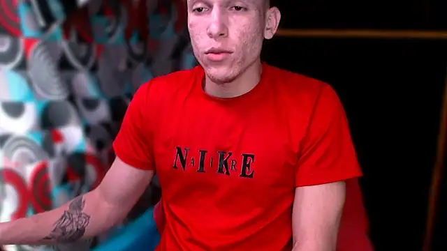 deividcloud36 online show from 11/23/25, 02:32