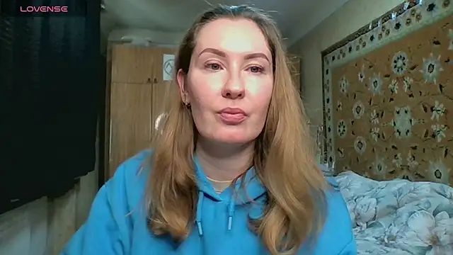 AnnaXLovers online show from 02/16/26, 12:59