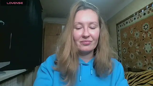 AnnaXLovers online show from 10/20/25, 03:12
