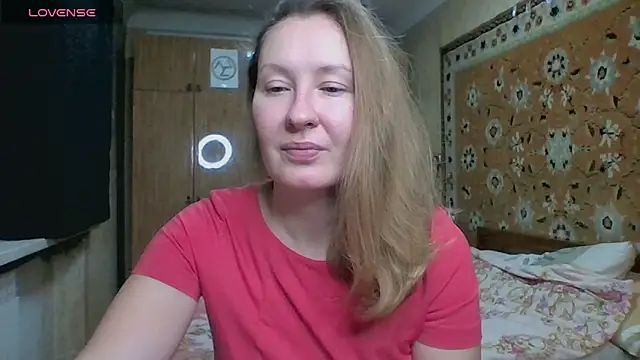 AnnaXLovers online show from 11/12/25, 06:50