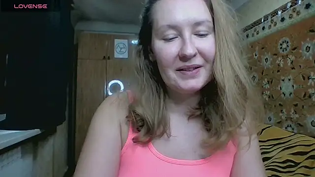 AnnaXLovers online show from 10/27/25, 10:27