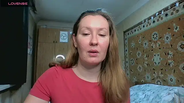 AnnaXLovers online show from 04/14/26, 05:45