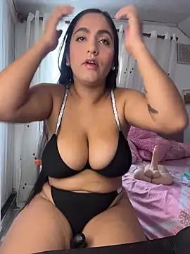 JazminTaylor online show from 11/30/25, 06:30