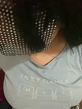 Snapshot of matmazel7777 chatting on 12/25/24, 11:53 matmazel7777 online show from 12/25/24, 11:53