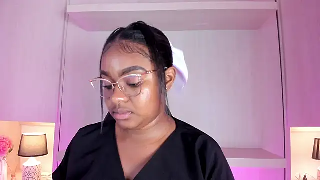 tamaraa smiith online show from 11/20/25, 08:20