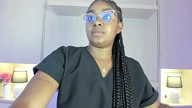 tamaraa smiith online show from 10/01/25, 07:40