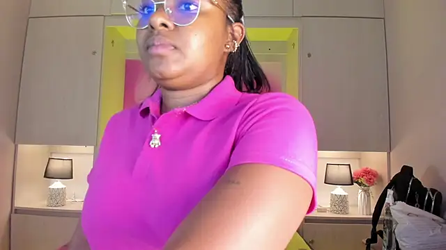 Snapshot of tamaraa_smiith chatting on 02/11/26, 07:36 tamaraa smiith online show from 02/11/26, 07:36