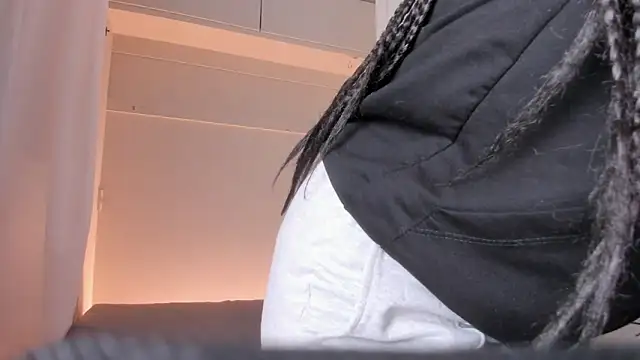 tamaraa smiith online show from 03/22/26, 12:18