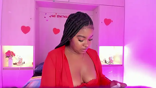 tamaraa smiith online show from 03/05/25, 06:01