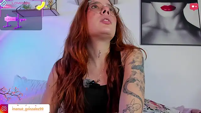 Manuela monroe online show from 10/24/25, 11:37