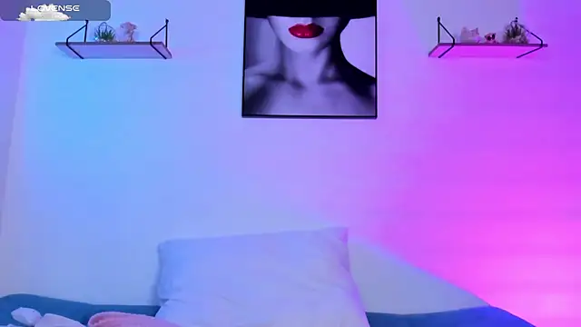 Snapshot of Manuela_monroe chatting on 02/01/25, 01:20 Manuela monroe online show from 02/01/25, 01:20