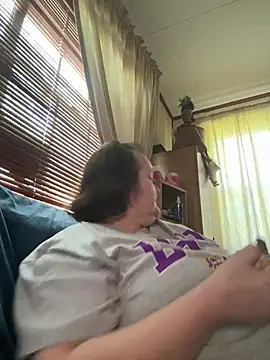 Bayou Woman68 online show from 05/02/26, 06:13