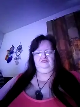 Bayou Woman68 online show from 12/05/25, 03:54