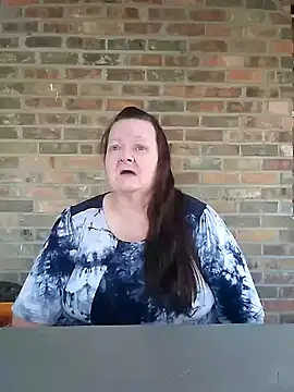 Bayou Woman68 online show from 11/14/25, 08:01