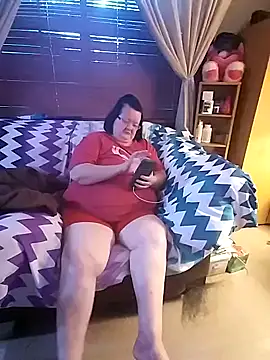 Bayou Woman68 online show from 07/27/26, 12:39
