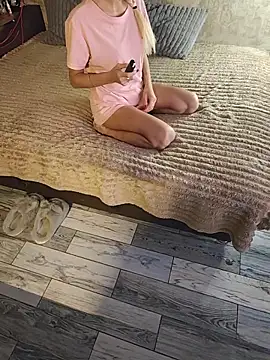 TanyaandWinson online show from 11/27/25, 08:42