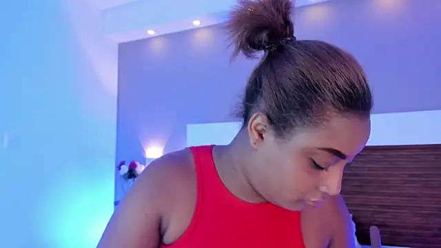 Adelehottman online show from 04/14/26, 01:05