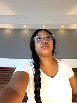 Adelehottman online show from 09/30/25, 12:44