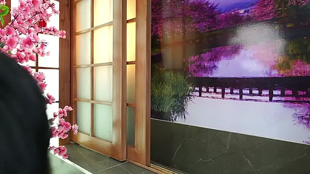 Snapshot of miss_lizith chatting on 10/04/25, 11:01 miss lizith online show from 10/04/25, 11:01