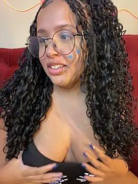 Snapshot of 99_Lilith chatting on 10/15/25, 12:31 99 Lilith online show from 10/15/25, 12:31