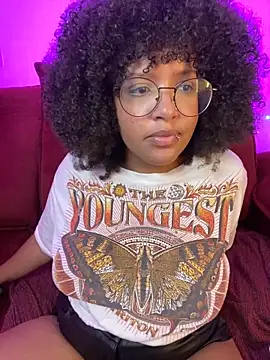 Snapshot of 99_Lilith chatting on 02/21/26, 01:51 99 Lilith online show from 02/21/26, 01:51