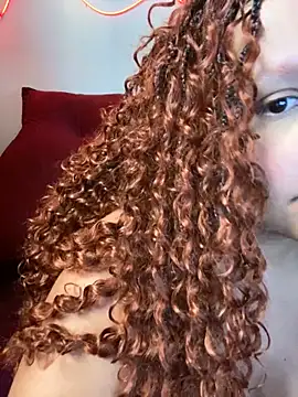 Snapshot of 99_Lilith chatting on 11/29/25, 09:15 99 Lilith online show from 11/29/25, 09:15