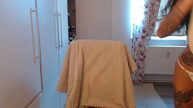 Davinja online show from 01/14/26, 12:42