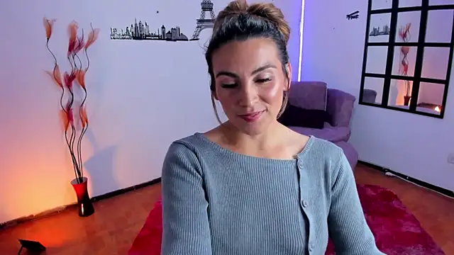 Elizabeth taylor b online show from 11/21/25, 12:42