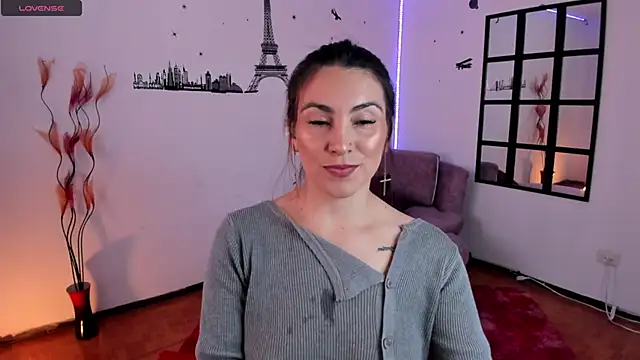 Snapshot of Elizabeth_taylor_b chatting on 02/07/25, 07:38 Elizabeth taylor b online show from 02/07/25, 07:38