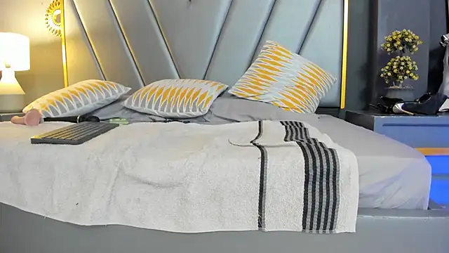 BrendaAdams  online show from 07/06/26, 03:03