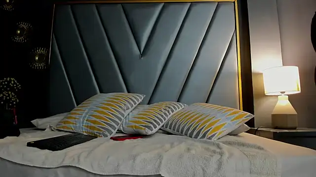 BrendaAdams  online show from 10/22/25, 10:47