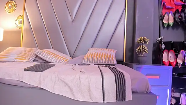 BrendaAdams  online show from 06/27/26, 12:22