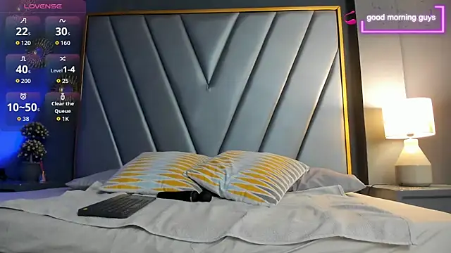 BrendaAdams  online show from 11/04/25, 10:30