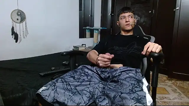 aaron blug online show from 02/03/25, 04:25