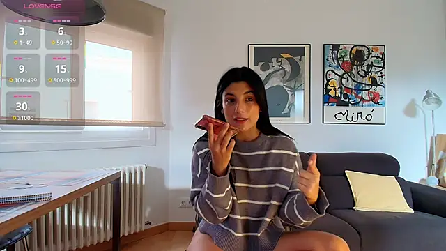 Arya 33 online show from 11/11/25, 10:43