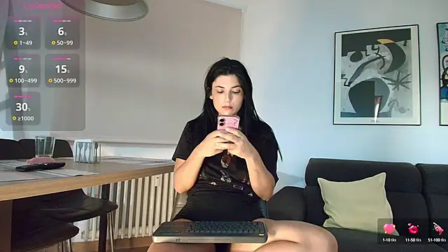 Snapshot of Arya_33 chatting on 10/07/25, 06:47 Arya 33 online show from 10/07/25, 06:47
