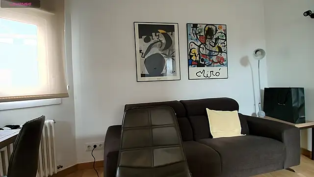 Arya 33 online show from 10/24/25, 07:40