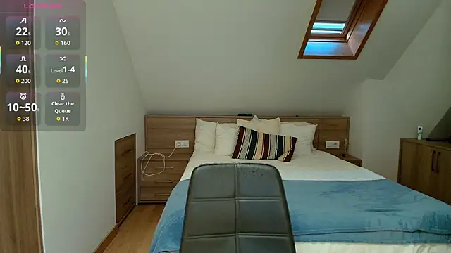 Arya 33 online show from 01/15/26, 04:10