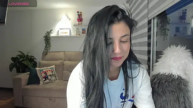 Snapshot of Arya_33 chatting on 03/10/25, 11:27 Arya 33 online show from 03/10/25, 11:27
