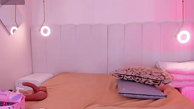  huge boobs ebony online show from 02/09/26, 07:45