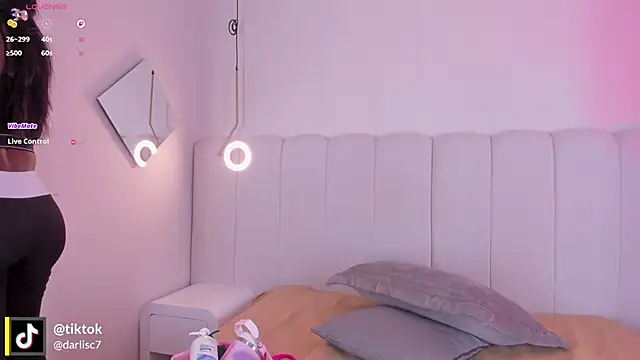  huge boobs ebony online show from 11/24/25, 07:58