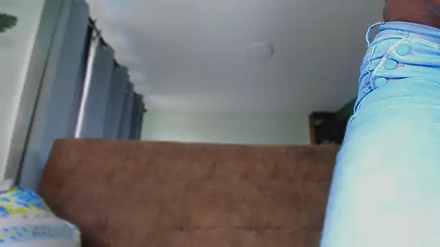 Almaahotxxx online show from 04/01/26, 08:28