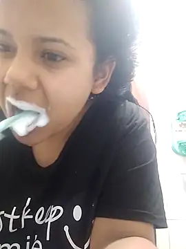  Miaaleon online show from 09/10/25, 10:14