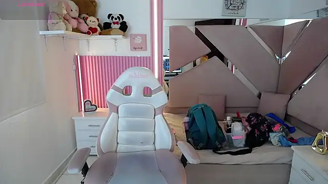  Miaaleon online show from 01/13/26, 12:53