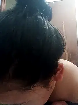  Miaaleon online show from 12/17/25, 10:20