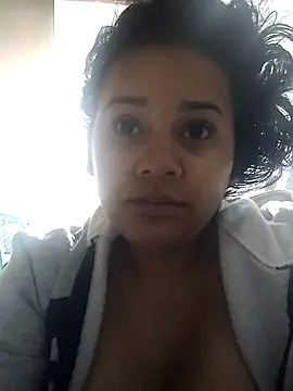  Miaaleon online show from 10/12/25, 10:05