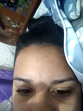  Miaaleon online show from 10/20/25, 09:21