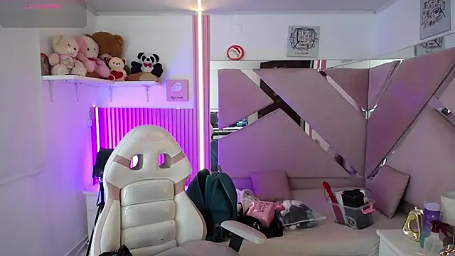  Miaaleon online show from 01/09/26, 12:23