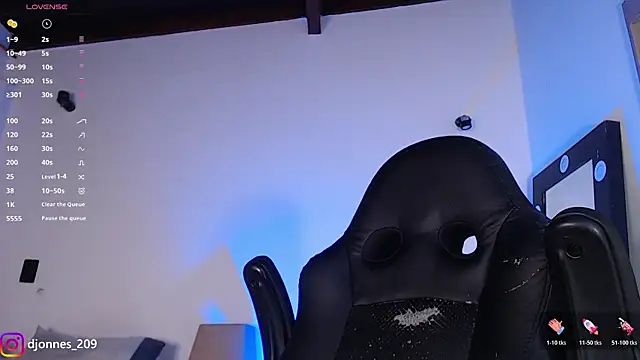 Snapshot of DilanJonnes_ chatting on 06/19/26, 01:00 DilanJonnes online show from 06/19/26, 01:00